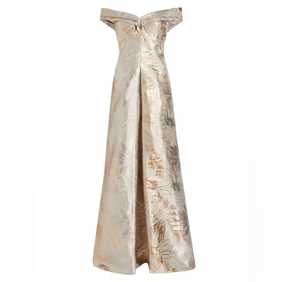 $640 Teri Jon by Rickie Freeman
Portrait Neck Metallic Jacquard Gown size 14 - Picture 2 of 13
